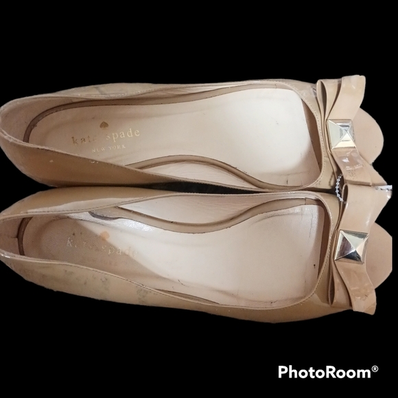 Kate Spade Beige/Caramel Leather Womens Theresa Open Toe Wedge Pumps Siz… - Picture 2 of 14